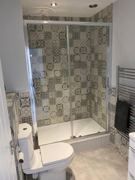 Luxury Mumbles View Studio Apartment Swansea Exterior foto